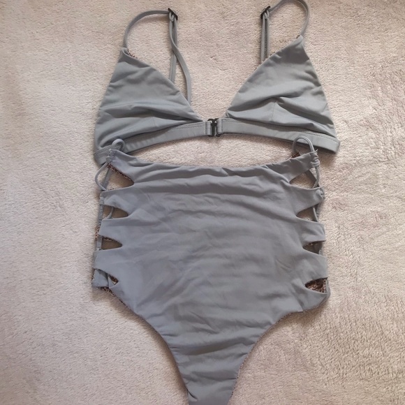 acacia swimwear Other - Acacia Platinum set